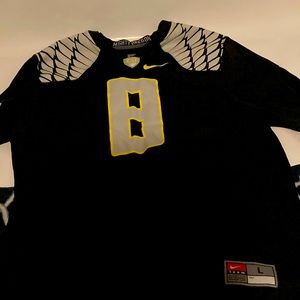 Marcus Mariota jersey